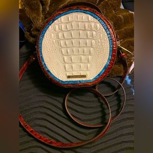 The Brahmin Lane Pearl Presley Crossbody Handbag. NWOT. Genuine leather.